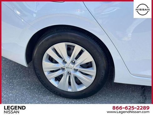 Used 2023 Nissan Sentra S image 8