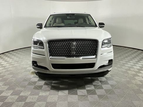 Used 2022 Lincoln Navigator Reserve image 8