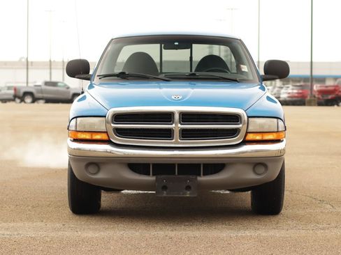 Used 1999 Dodge Dakota SLT image 2