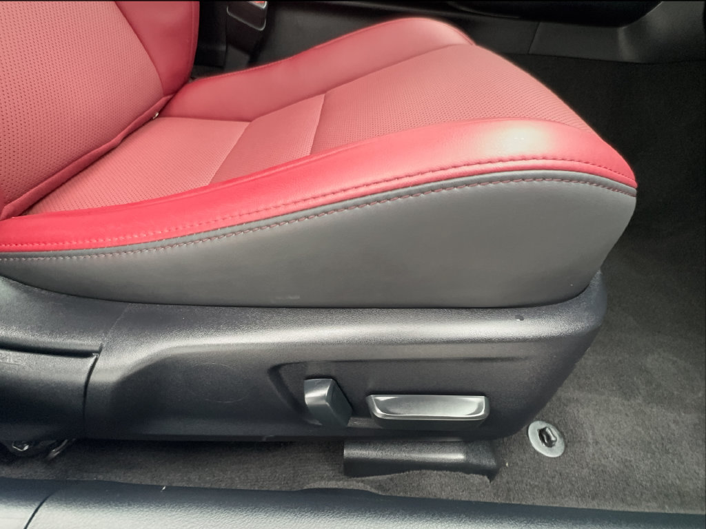 Used 2024 Lexus IS 350 F Sport RWD image 35
