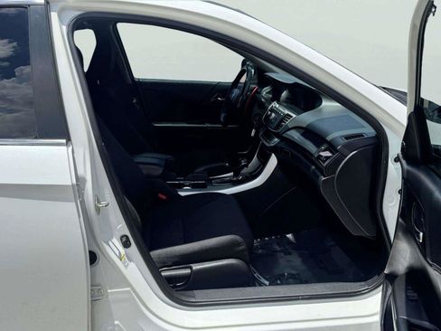 Used 2013 Honda Accord Sport image 52