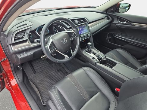 Used 2020 Honda Civic Touring image 15