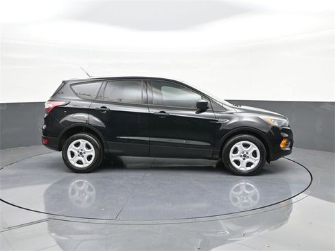 Used 2018 Ford Escape S image 24