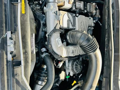 Used 2016 Nissan Titan XD AWD/4WD image 34