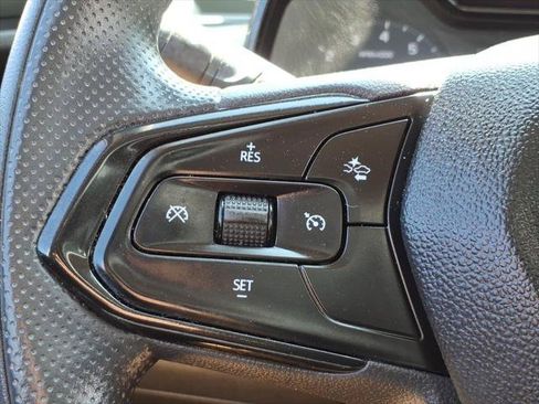 Used 2024 Chevrolet Trax LS w/ LS Convenience Package FWD image 18