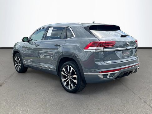 Used 2023 Volkswagen Atlas Cross Sport SEL Premium R-Line AWD/4WD image 5