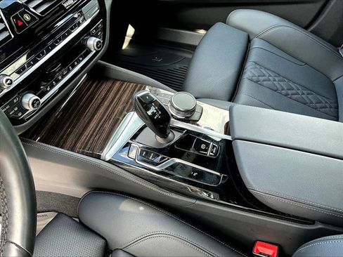 Used 2023 BMW 530i w/ M Sport Package image 14