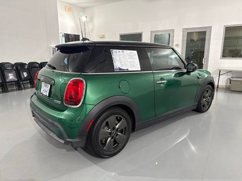 Used 2022 MINI Cooper 2-Door Hardtop FWD image 13
