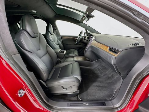 Used 2018 Tesla Model X P100D image 29