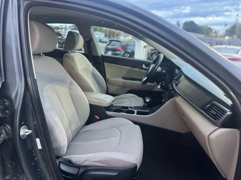 Used 2016 Kia Optima LX image 10