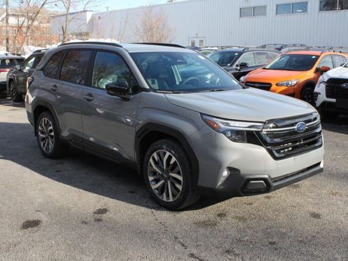 New 2026 Subaru Forester Touring AWD/4WD image 3