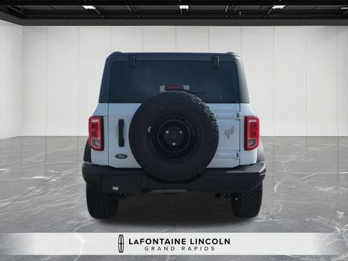 Used 2023 Ford Bronco Black Diamond image 4