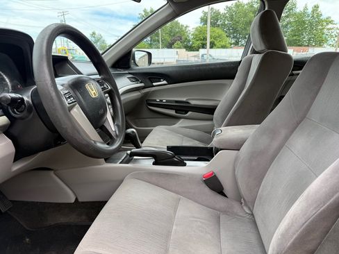 Used 2012 Honda Accord LX image 9