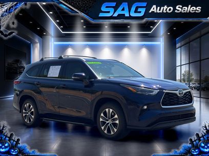 Used 2022 Toyota Highlander XLE