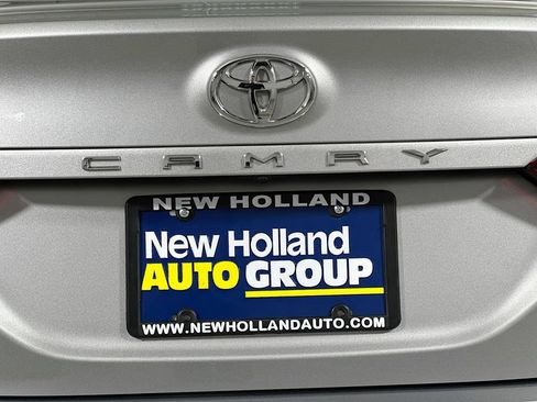 Used 2022 Toyota Camry XLE FWD image 20