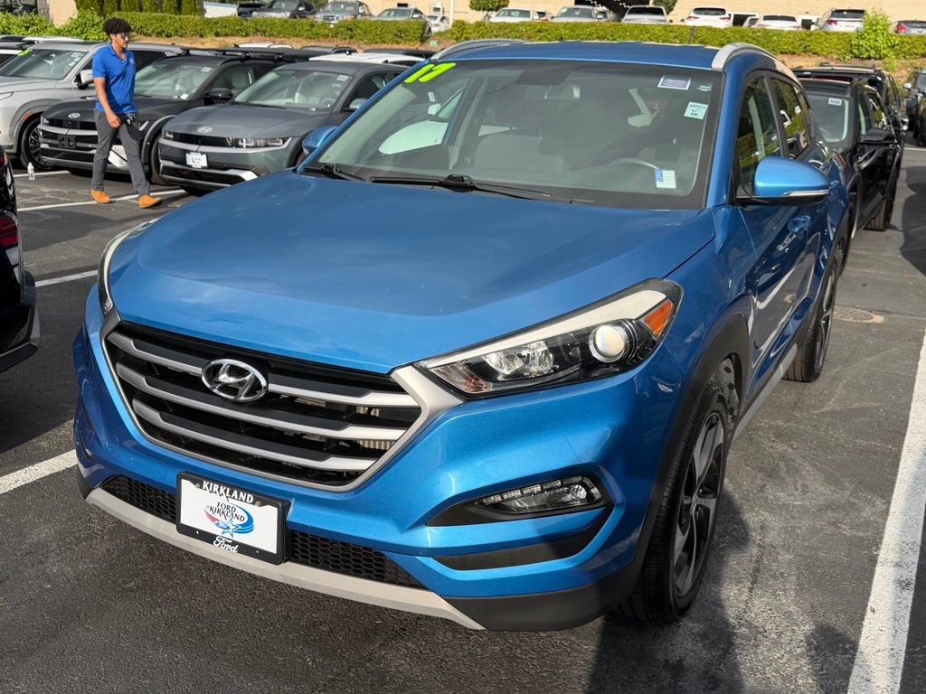Used 2017 Hyundai Tucson Sport FWD image 4