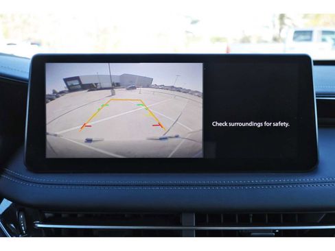 Used 2025 INFINITI QX60 Pure image 24