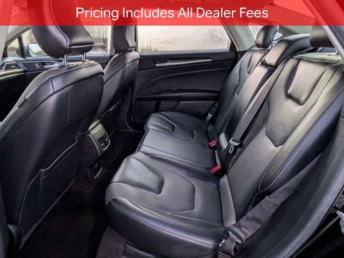 Used 2019 Ford Fusion Titanium FWD image 13