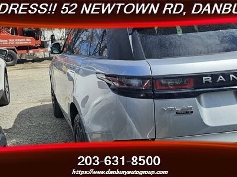 Used 2019 Land Rover Range Rover Velar S image 6