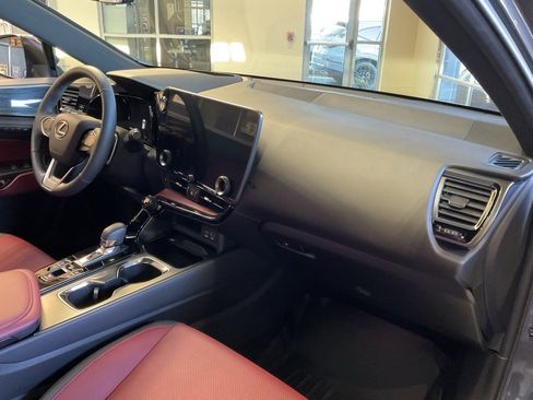 Used 2023 Lexus NX 350 350 Premium image 19
