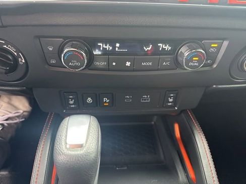 Certified 2025 Nissan Frontier PRO-4X w/ Pro Convenience Package image 21