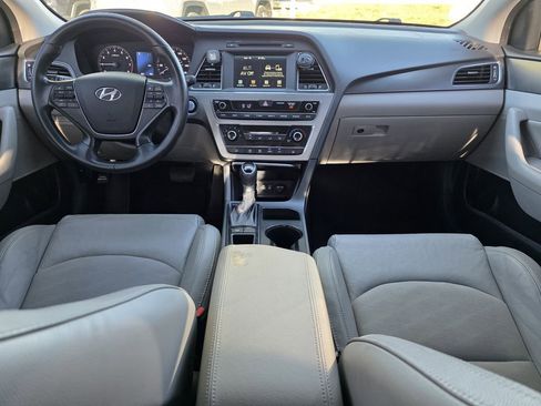 Used 2017 Hyundai Sonata Sport w/ Value Edition Package 02 image 11