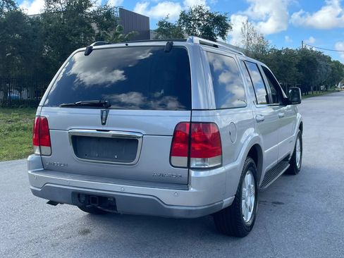 Used 2003 Lincoln Aviator AWD image 8