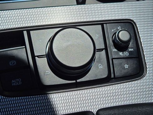 Certified 2024 MAZDA CX-90 Plug-In Hybrid w/ Preferred AWD/4WD image 30