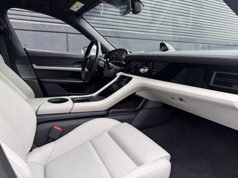 Certified 2023 Porsche Taycan 4S AWD/4WD image 18