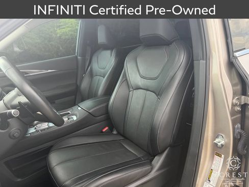 Certified 2024 INFINITI QX60 Luxe w/ Cargo Package FWD image 12