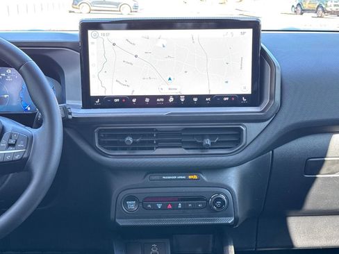 Used 2025 Ford Bronco Sport Outer Banks w/ Outer Banks Tech Package+ image 18