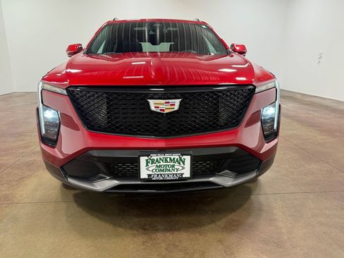 Used 2025 Cadillac XT4 Sport w/ LPO, Floor Liner Package AWD/4WD image 39