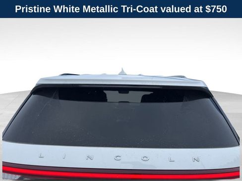 Used 2023 Lincoln Aviator Reserve w/ Equipment Group 201A image 9