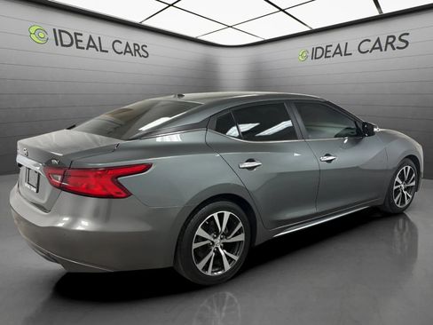 Used 2017 Nissan Maxima 3.5 SV FWD image 5