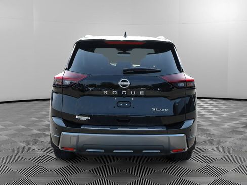 Used 2024 Nissan Rogue SL w/ SL Premium Package AWD/4WD image 6