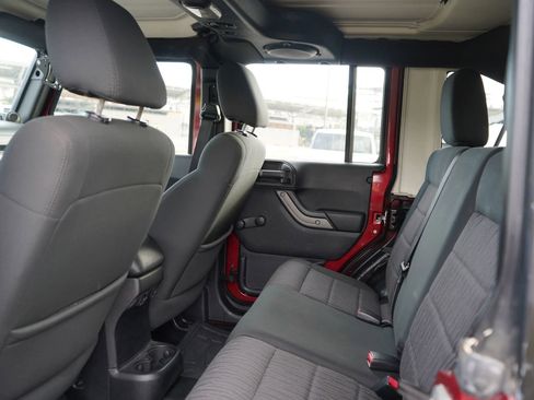 Used 2012 Jeep Wrangler Unlimited Sport AWD/4WD image 13