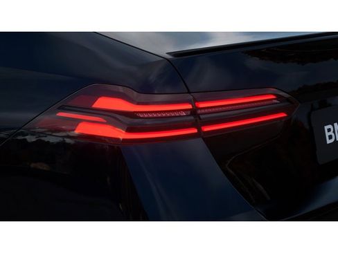 New 2026 BMW 530i image 8