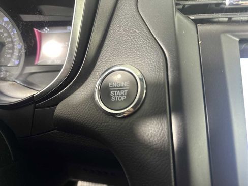 Used 2019 Ford Fusion Titanium image 21