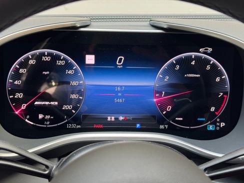 Used 2025 Mercedes-Benz AMG GT 43 image 21
