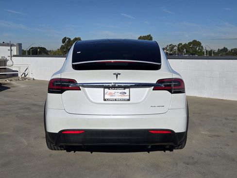 Used 2019 Tesla Model X Long Range image 5