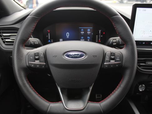 Used 2024 Ford Escape ST-Line w/ Tech Pack #1 AWD/4WD image 16