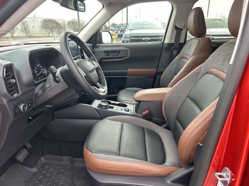 Used 2024 Ford Bronco Sport Outer Banks w/ Tech Package AWD/4WD image 15