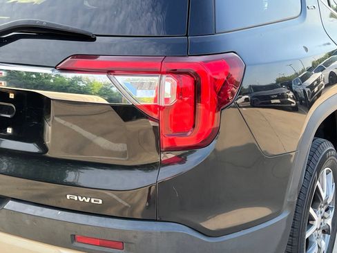 Used 2023 GMC Acadia SLT AWD/4WD image 14