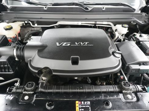 Used 2019 Chevrolet Colorado ZR2 image 28