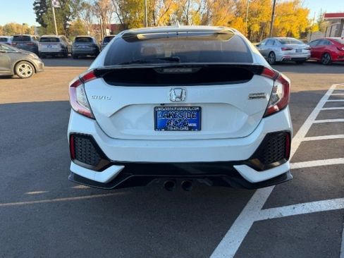 Used 2018 Honda Civic Sport Touring image 9