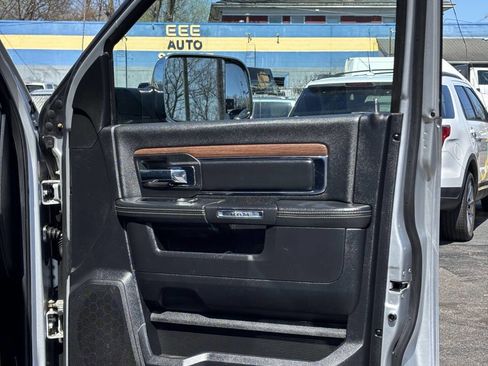 Used 2014 RAM 2500 Laramie w/ HD Snow Plow Prep Group image 20