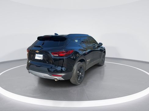 Certified 2026 Chevrolet Blazer LT w/ Convenience Package image 9