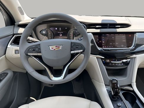 New 2025 Cadillac XT6 Premium Luxury w/ Technology Package image 21