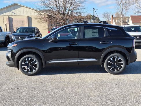 New 2026 Nissan Kicks SV w/ Cold Weather Package image 5