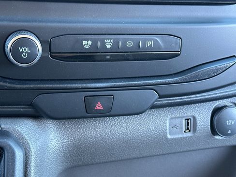 New 2026 Ford Transit 250 Low Roof image 19